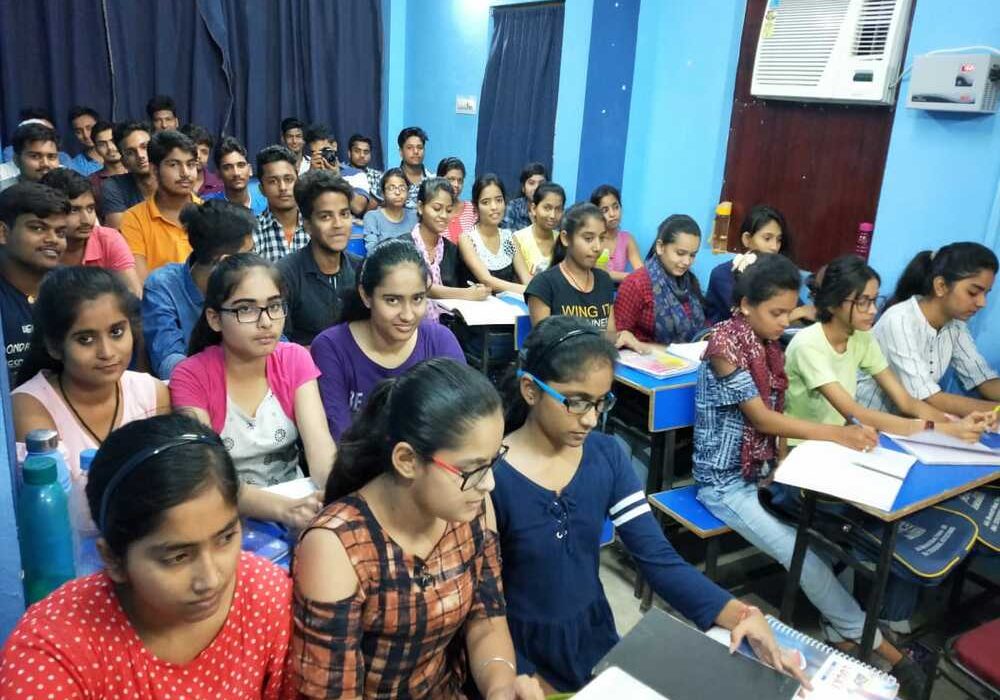 biology teacher classes